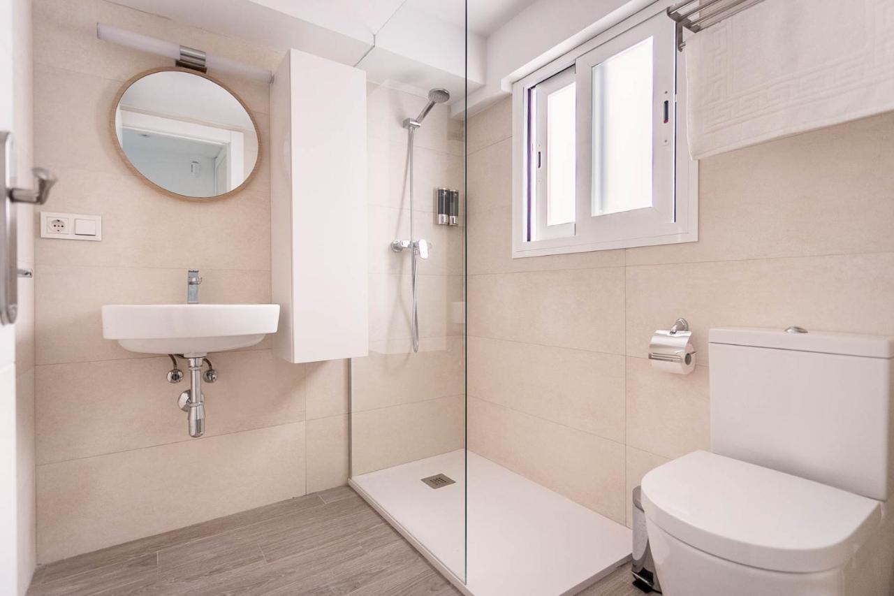 Style & Design By Sevillaluxurysuites Appartement
