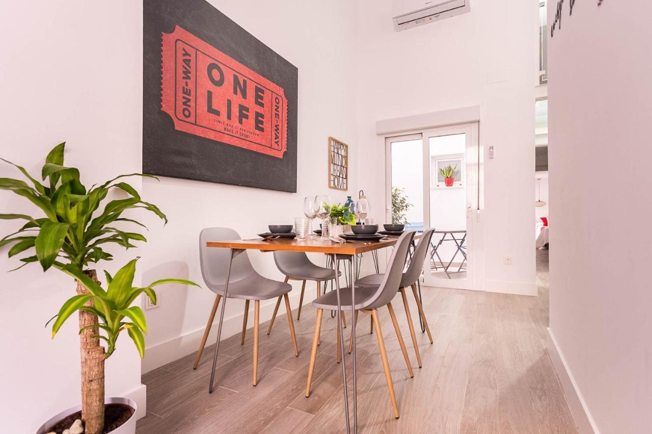 Style & Design By Sevillaluxurysuites Appartement